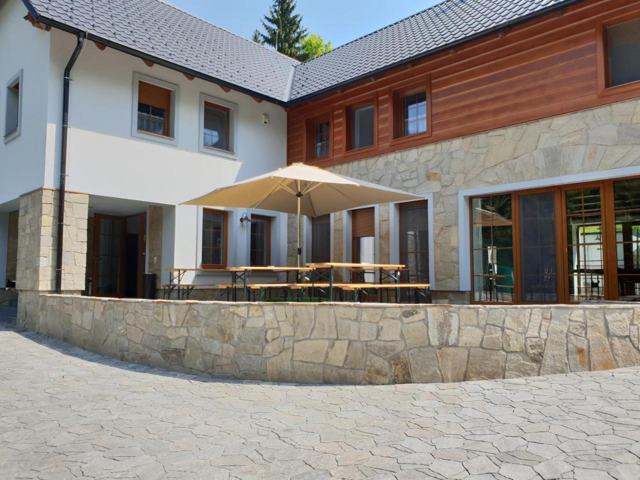 Club Rezidence Pod Luci Διαμέρισμα Loučovice Εξωτερικό φωτογραφία